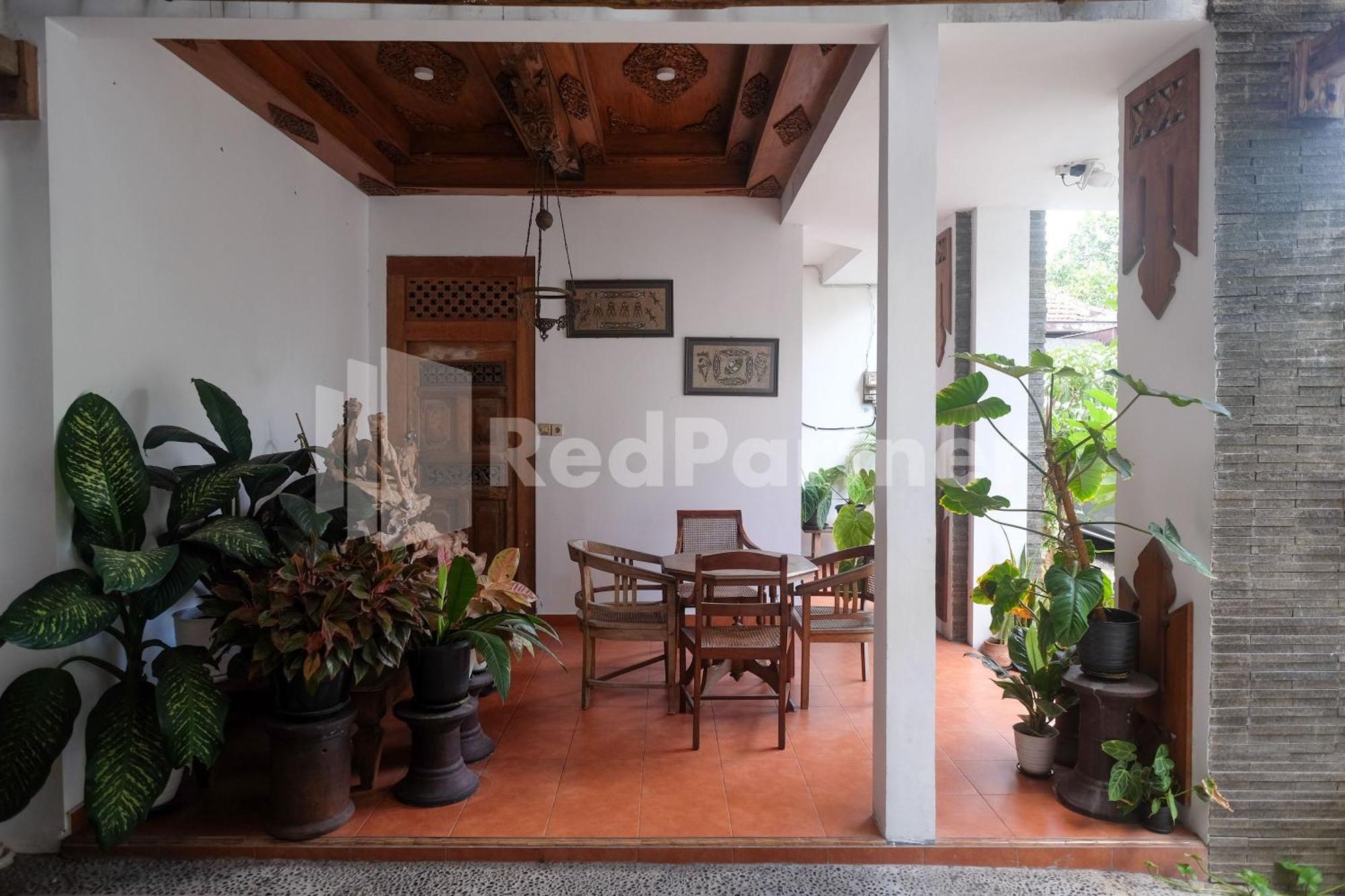 Ndliman House Near Ugm Jogja Mitra Reddoorz Otel Kejayan Dış mekan fotoğraf