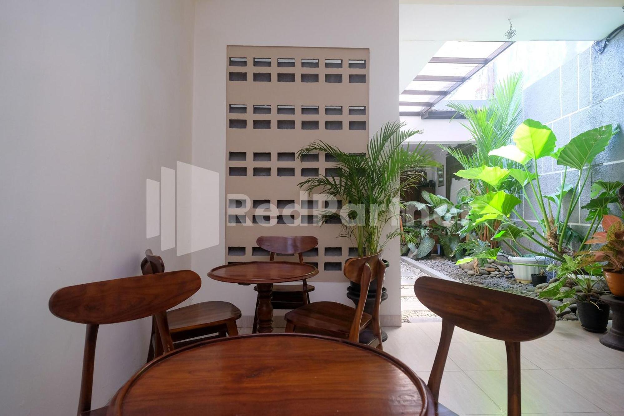 Ndliman House Near Ugm Jogja Mitra Reddoorz Otel Kejayan Dış mekan fotoğraf