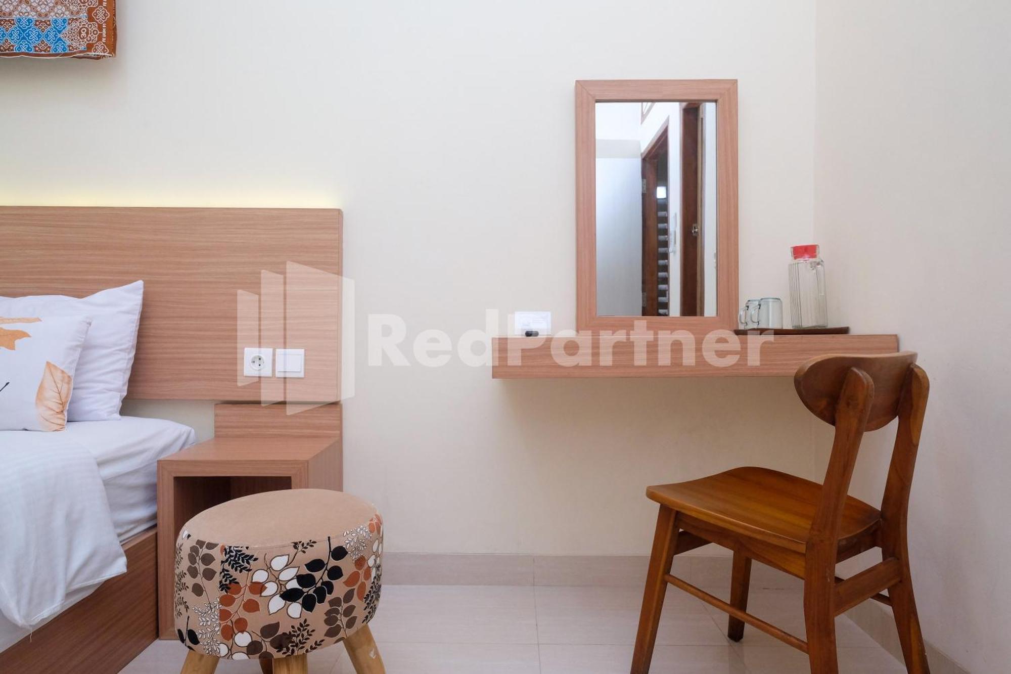 Ndliman House Near Ugm Jogja Mitra Reddoorz Otel Kejayan Dış mekan fotoğraf