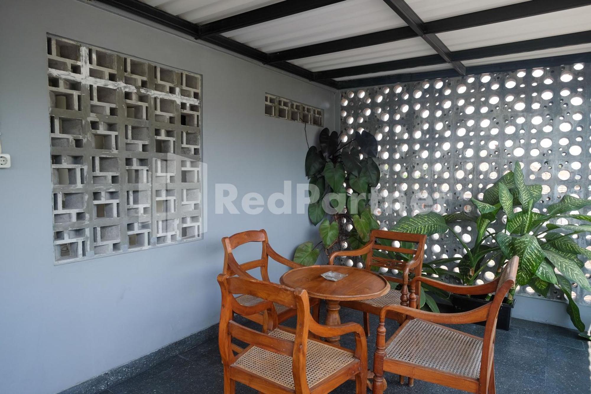 Ndliman House Near Ugm Jogja Mitra Reddoorz Otel Kejayan Dış mekan fotoğraf